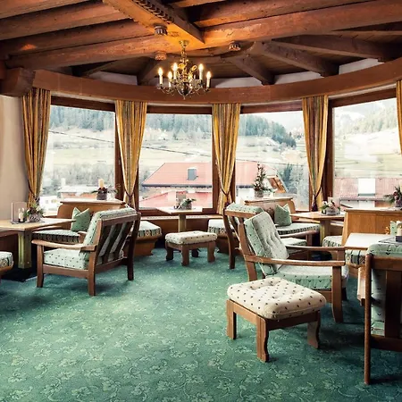 Edelweiss Superior Hotel