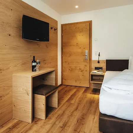 Edelweiss Superior 3* Nauders