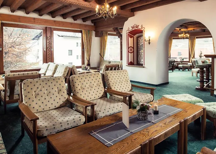 Edelweiss Superior Отель Наудерс