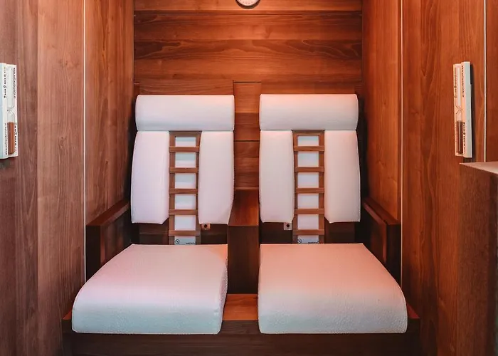 Отель Edelweiss Superior 3*