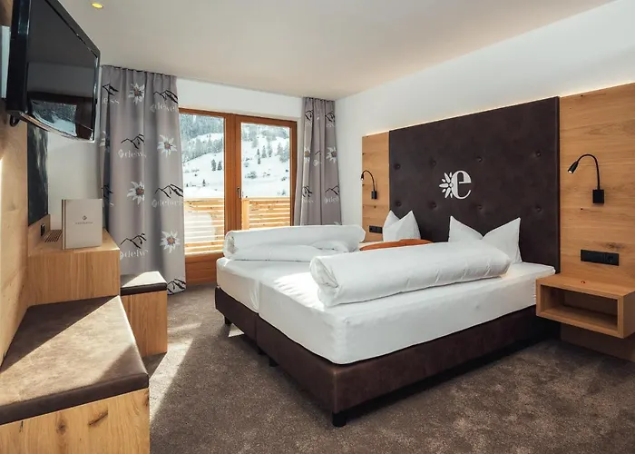 Edelweiss Superior Hotel