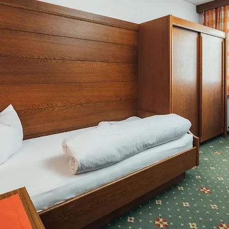 Hotel Edelweiss Superior